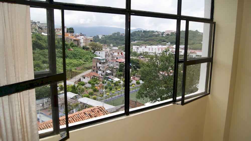 Hotel El Taxquenito Taxco de Alarcon Exterior photo